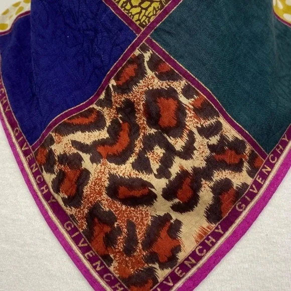 Givenchy Vintage Neck Scarf/Twill Tie Square Patchwork 19 x 19 inches - Picture 8 of 8